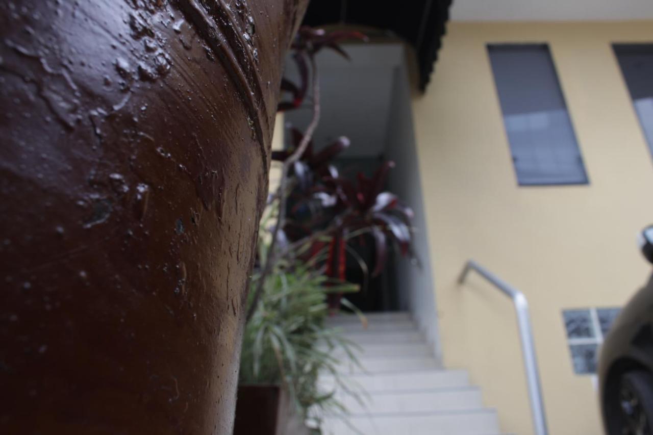 Hostal Bond Lima Exterior foto